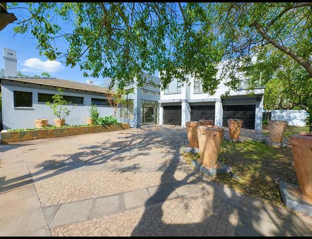 4 BEDROOM HOUSE FOR SALE IN MIDSTREAM ESTATE